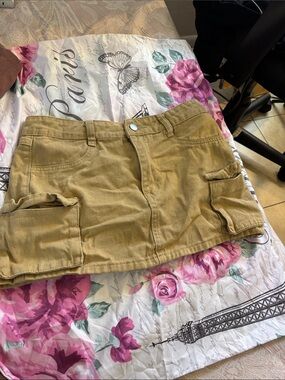 SHEIN Corduroy Mini Skirt in Khaki Tan